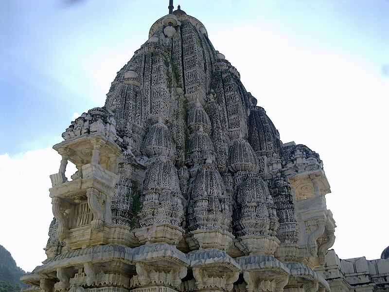 File:Mirpur Temple Shikhar.jpg