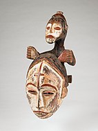 A mask known as the Queen of Women (Eze Nwanyi), late 19th-early 20th century, wood, pigment, Birmingham Museum of Art (Alabama, USA)