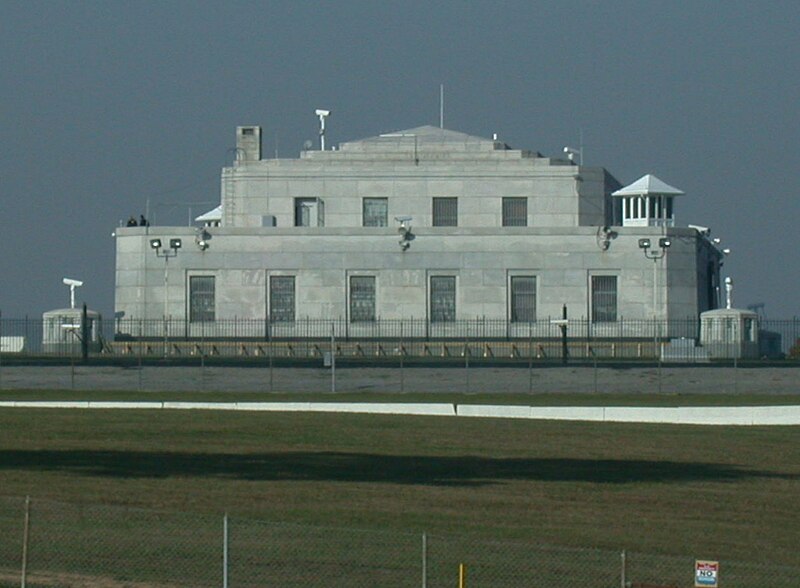 File:U.S. Bullion Depository.jpg