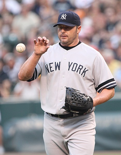 Файл:062707 267 Roger Clemens.jpg