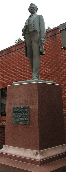 File:Atchison-statue.jpg