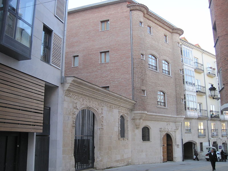 Archivo:Casa Del Cubo.JPG