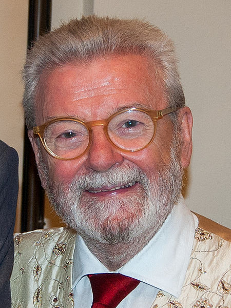 Файл:JamesGalway.jpg