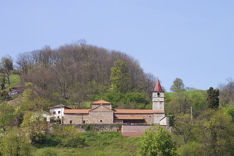 Archivo:Nimbra (Quirós, Asturias).jpg