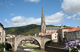 The bridge and church in Saint-Affrique