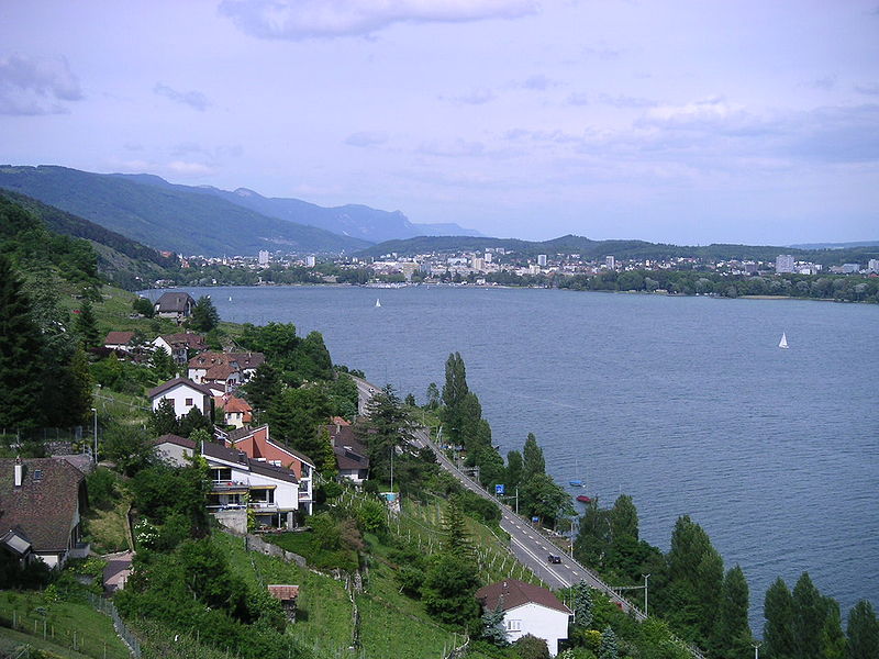 File:Swiss-bienne-city-1.JPG