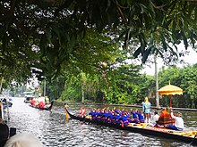 ประเพณีชักพระที่วัดช่างเหล็ก (กรุงเทพมหานคร) 04.jpg