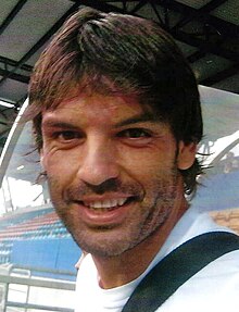 Fernando Morientes 2010.jpg