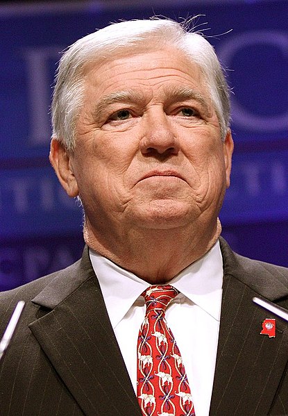 File:Haley Barbour (5449690313) (cropped).jpg