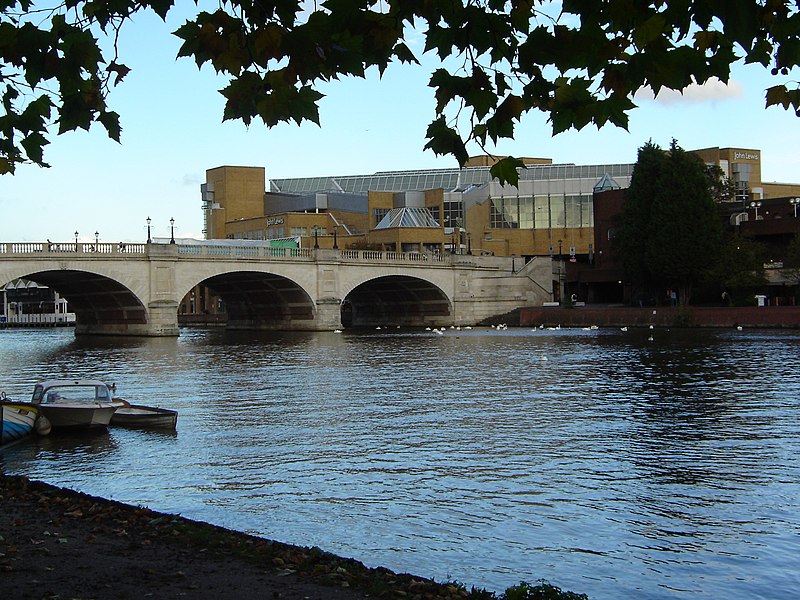 Файл:Kingston Bridge.jpg