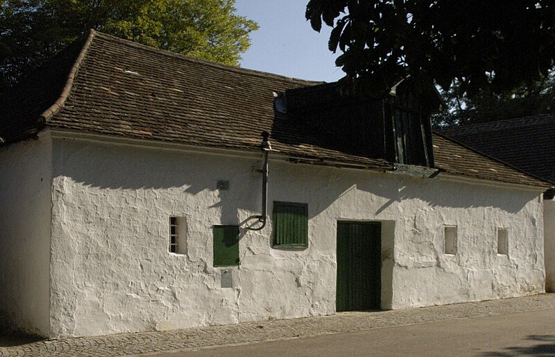 File:Mailberg Presshaus GstNr 390.jpg