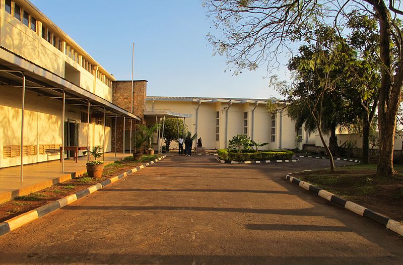 File:Museum Entrance 2.JPG