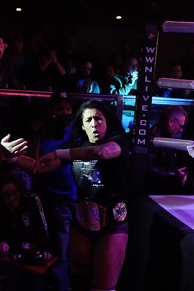 File:Nicole Savoy Shimmer Champion.jpg