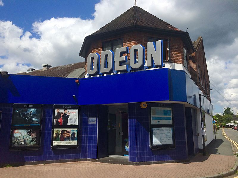 File:Odeon Gerrards Cross Front.jpg