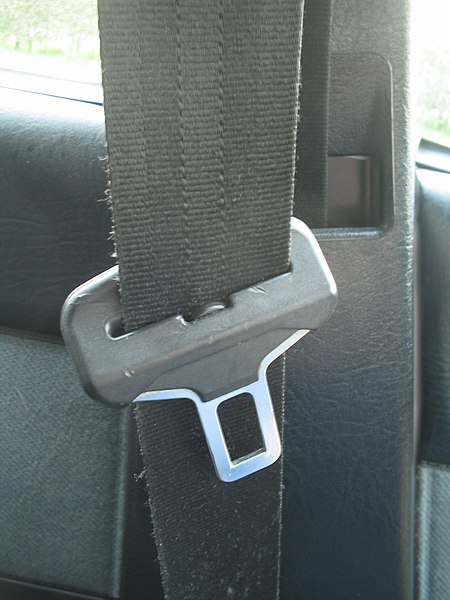 Файл:Seat belt BX.jpg