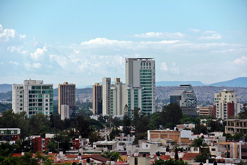 Archivo:Skyline Guadalajara.jpg