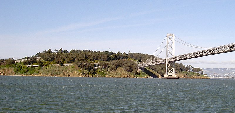 Файл:Yerba Buena Island 4017.jpg