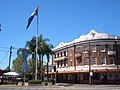 Crows Nest Hotel, Willoughby Road