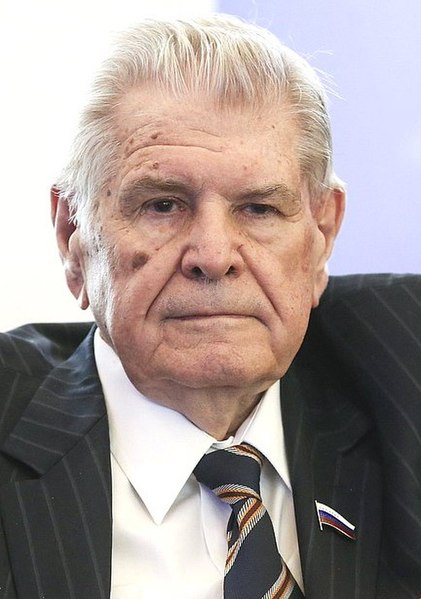 Файл:Gennady Kulik.jpg