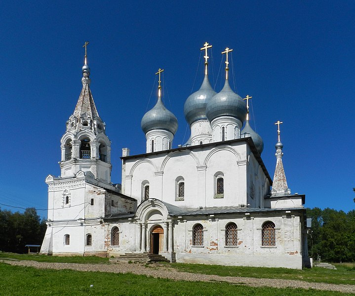 Файл:Собор Крестовоздвиженский (г.Тутаев).JPG