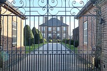 Bexton Hall (geograph 7103226).jpg