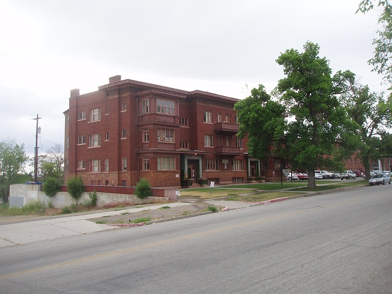 File:Peery Apartments Ogden Utah.jpg