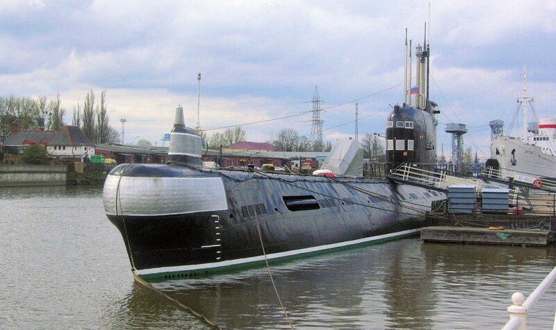 Файл:Submarine B413 in Kaliningrad1.jpg