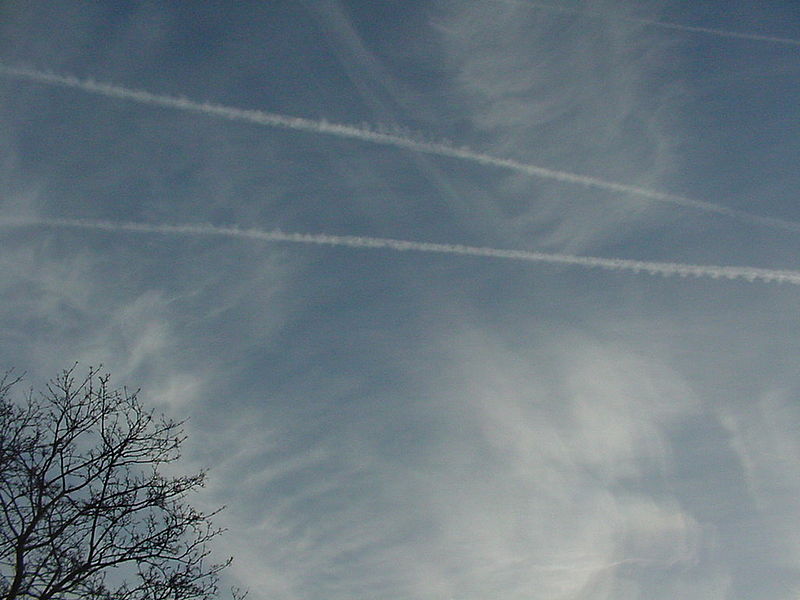 File:Aa oldcontrails01.jpg