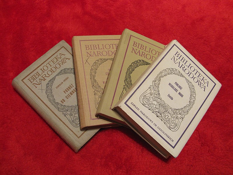 File:Biblioteka Narodowa book series.jpg