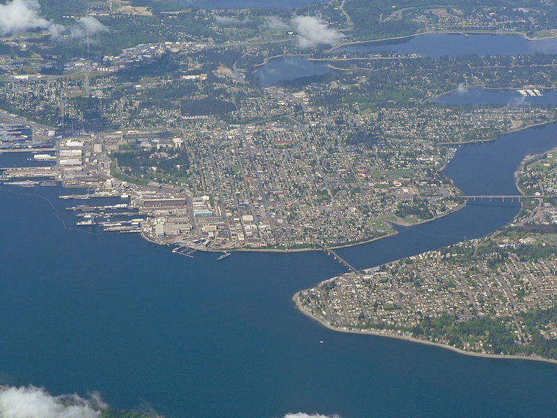 File:Bremerton 07758.JPG