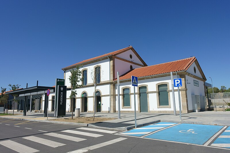 Archivo:Estación de Plasencia 01.jpg