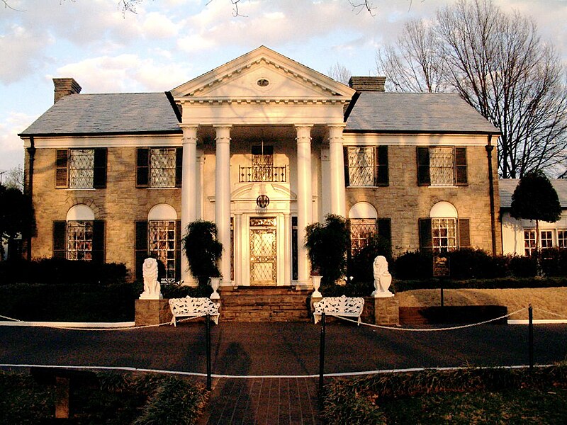 Archivo:Graceland front.jpg