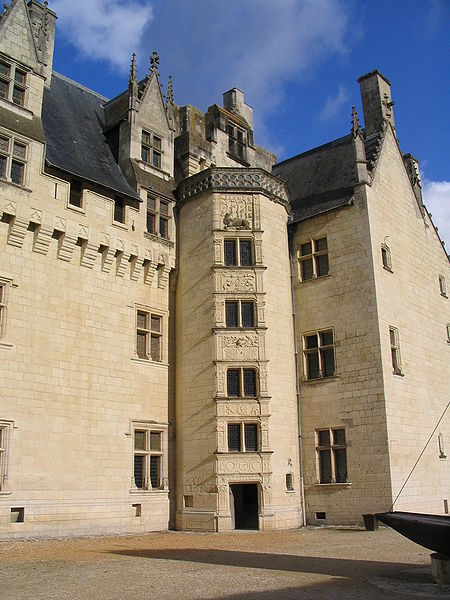 Archivo:Montsoreau - Château.jpg