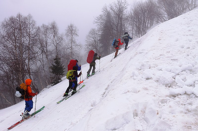 Файл:Skitouring in Krasnya Polyana.JPG