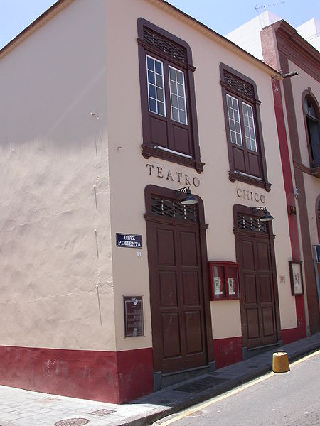 Archivo:Teatro Chico.jpg