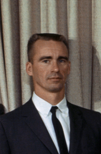 File:Walter Cunningham.png