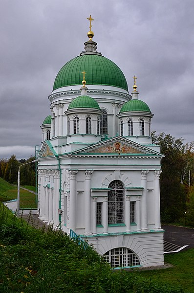 Файл:Церковь Иоанна Предтечи, Саров.jpg