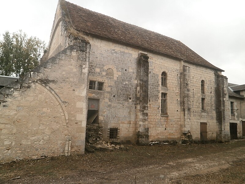 File:Abbaye de Beaugerais.jpg