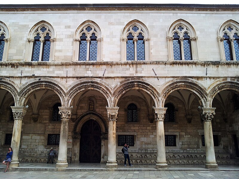 File:Dubrovnik Facade.jpg