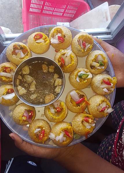 File:Panipuri03.jpg