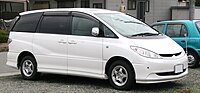 2001–2003 Toyota Estima Hybrid Front