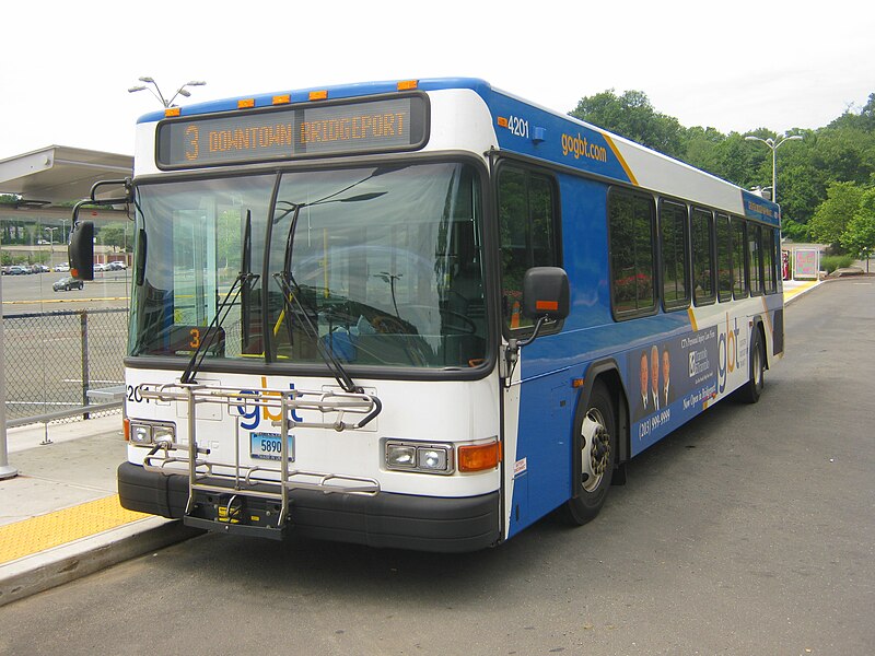 File:GBT Gillig 4201.jpg