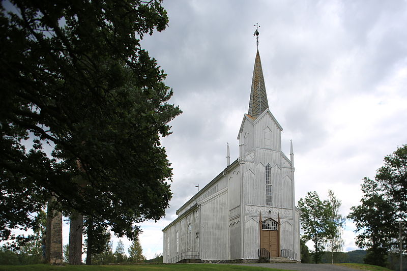 File:Gjerstad kirke 20120826-15.JPG