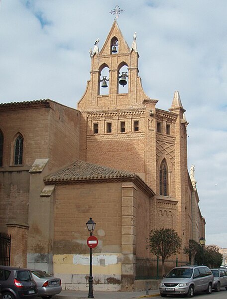 File:Ig.SanFcoJavier(Tudela)(07-11-2008).jpg