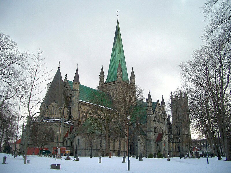 File:Nidarosdomen east 2006.jpg