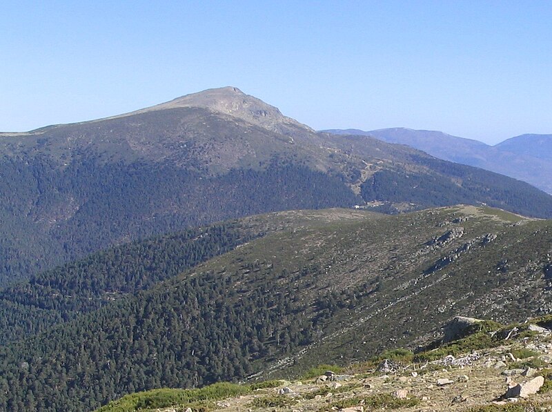 Archivo:Peñalara en otoño.jpg