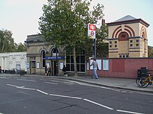 West Brompton stn entrance.JPG