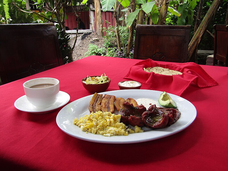 Archivo:Honduran breakfast.jpg