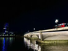 Putney Bridge at night.jpg