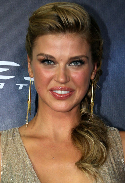 Файл:Adrianne Palicki 2013.jpg